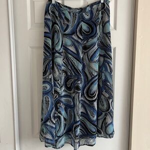 JM Collection Women's Full Skirt W / Sheer Overlay Blue and Black Paisley Print